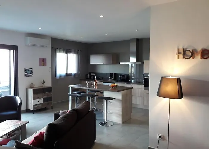 Moderne Avec Terrasses Et Piscine * Olmeta-di-Tuda