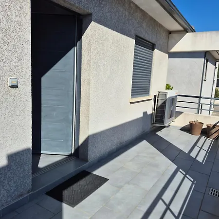Moderne Avec Terrasses Et Piscine Olmeta-di-Tuda